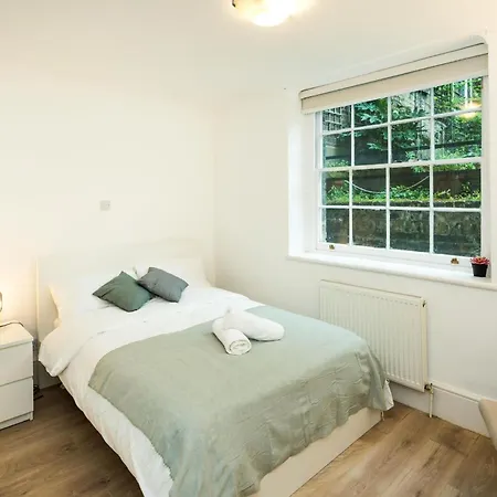 Cozy 1 Bedroom At Notting Hill